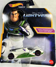 Load image into Gallery viewer, Hot Wheels Disney Lightyear Space Ranger Alpha Buzz 2023
