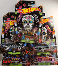 Load image into Gallery viewer, Hot Wheels Halloween Day of the Dead complete set 2023
