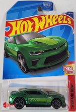 Load image into Gallery viewer, Hot Wheels 18 Camaro SS
