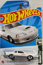 Load image into Gallery viewer, Hot Wheels Matt &amp; Debbie Hays 1988 Pro Street Thunderbird
