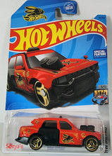 Load image into Gallery viewer, Hot Wheels Time Attaxi
