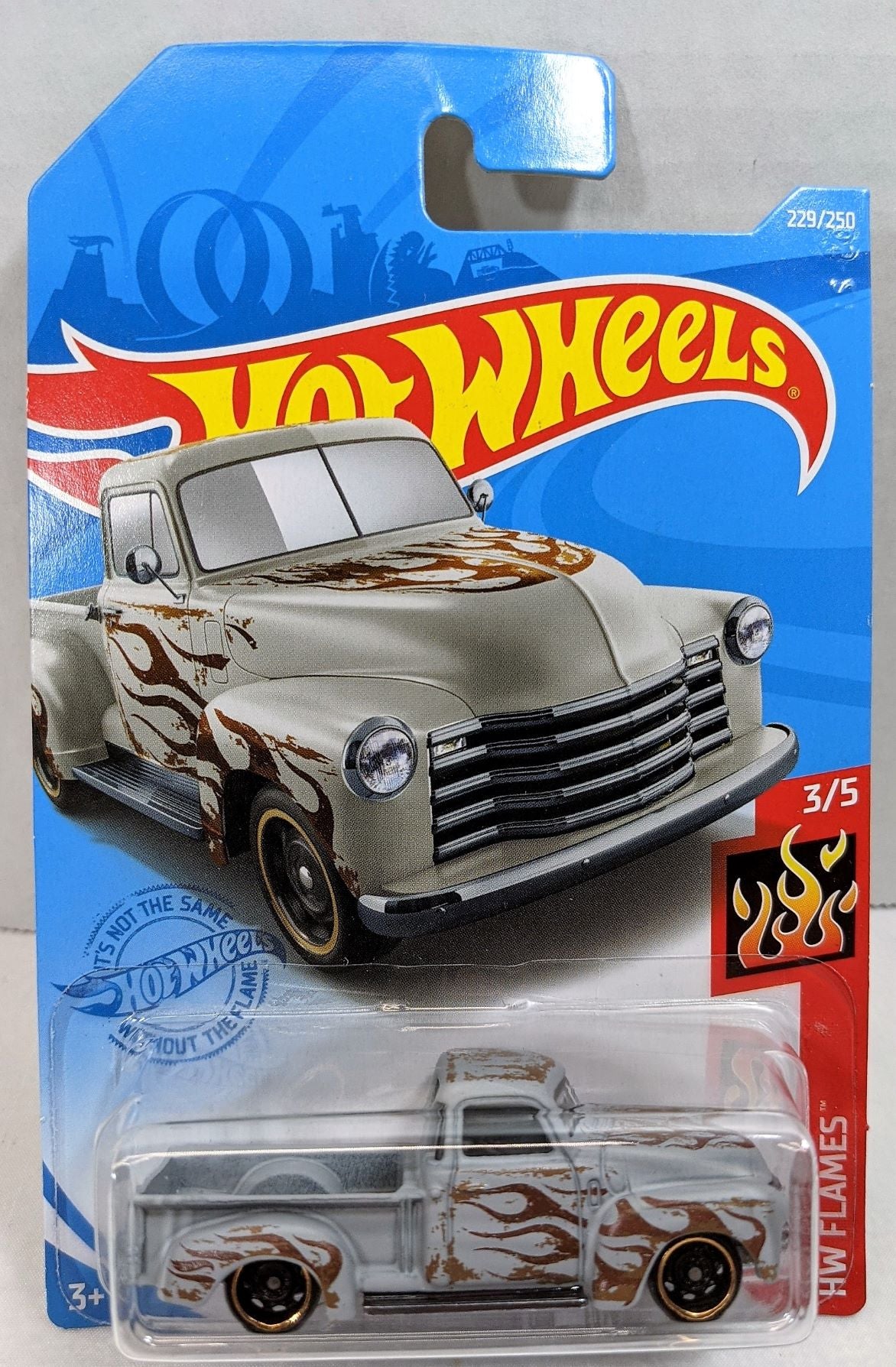 Hot Wheels 55 Chevy ミニカー 55 Chevy - Hotwheels - Unboxing. - YouTube