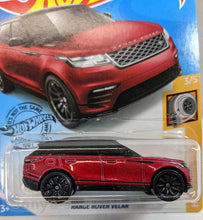 Load image into Gallery viewer, Hot Wheels Range Rover Velar

