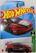 Load image into Gallery viewer, Hot Wheels Nissan Leaf Nismo RC_02
