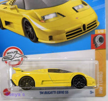 Load image into Gallery viewer, Hot Wheels Yellow 94 Bugatti EB110 SS 2022
