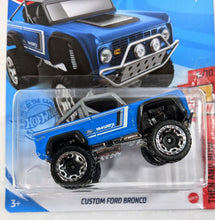 Load image into Gallery viewer, Hot Wheels Custom Ford Bronco 2021 closeup
