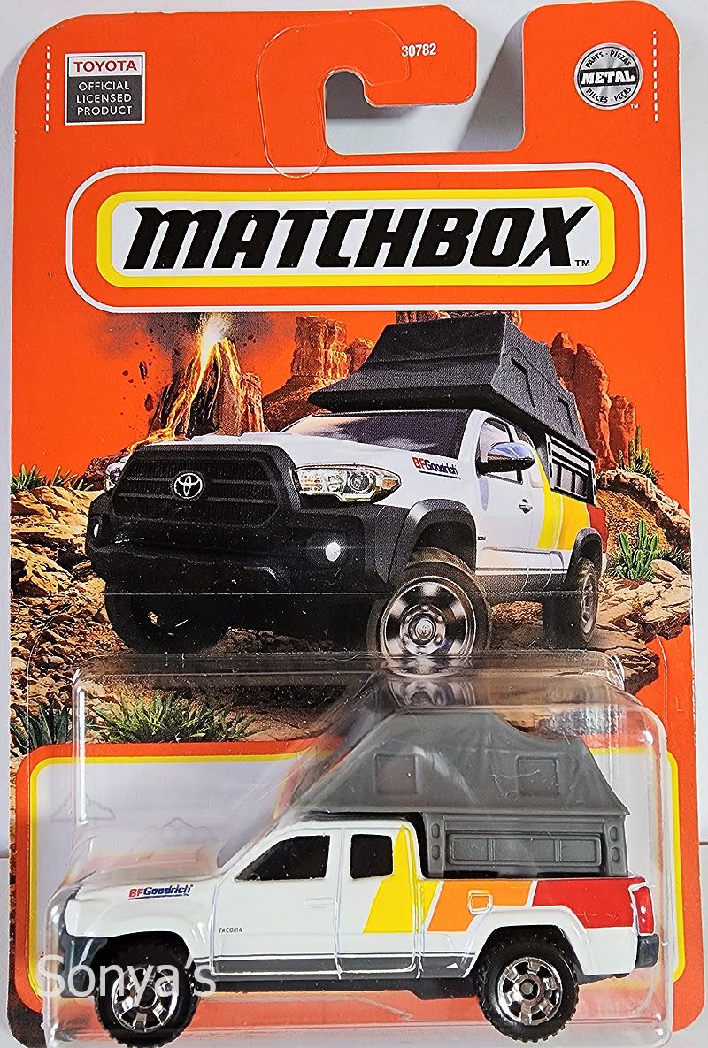 Matchbox 2016 Toyota Tacoma Camper